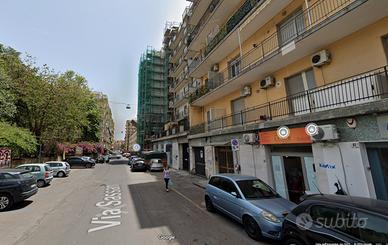 Garage in via Sassari