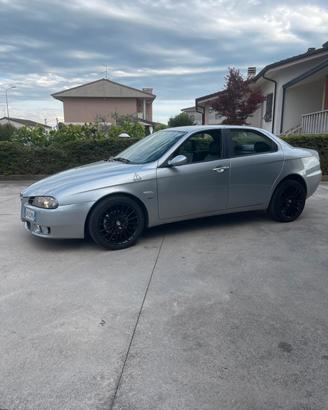 Alfa Romeo 156