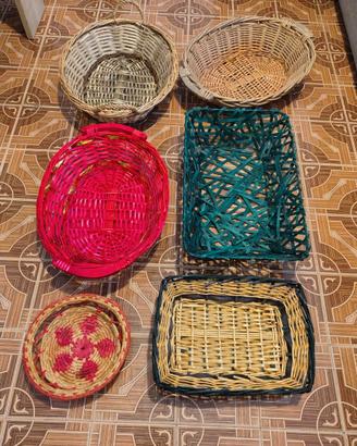 6 ceste in vimini – €1 cad. / tutte a €5