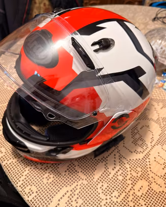 Casco ARAI QUANTIC TAGLIA XL