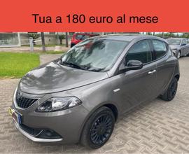 LANCIA Ypsilon 1.0 FireFly 5 porte S&S Hybrid Ec