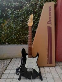 Ibanez AZES40 
