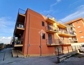 3 LOCALI A VILLABATE