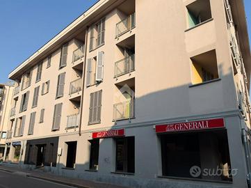 3 LOCALI A DESIO