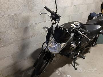 Yamaha YS 125
