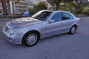 Mercedes classe e 270 CDI 2002