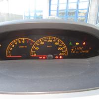 Quadro strumenti TOYOTA YARIS 1.8 benzina 2007