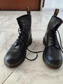 Dr martens hot sale 36 nero