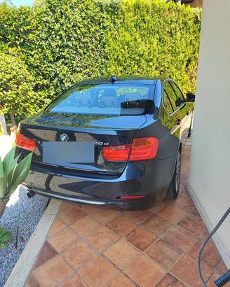 BMW 320 d Luxury