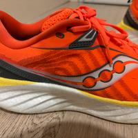 Scarpe running saucony triumph 22 taglia 44,5