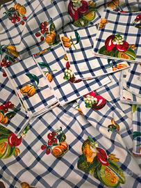 TOVAGLIA RETTANGOLARE A QUADRETTI  CON FRUTTA x 12