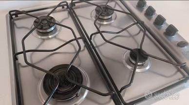 Piano cottura fornelli gas Indesit 4 fuochi