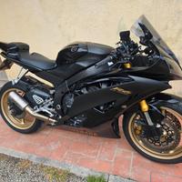 Yamaha YZF R6 2011 finanziabile