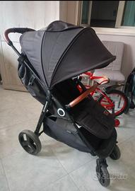 PASSEGGINO  PER  BAMBINI