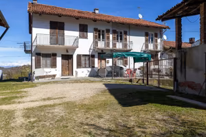 CASA SEMINDIPENDENTE A MONTALDO TORINESE