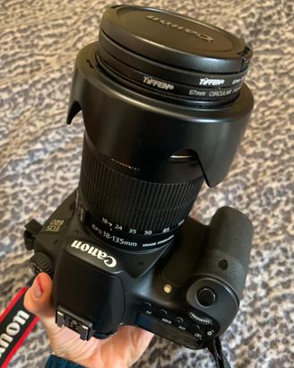 Canon EOS 60D + obiettivo per ritratti GOLD 50 mm