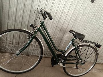 bicicletta nuova con cambio Shimano 