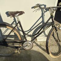 Bicicletta vintage Regina da restaurare