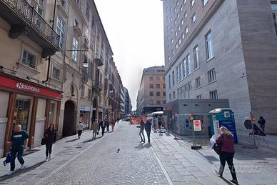 Via lagrange stanza singola con bagno privato
