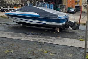 Bayliner  motoscafo e piede OMC