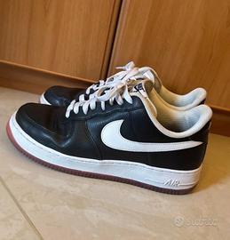 Nike air force one 44 nere
