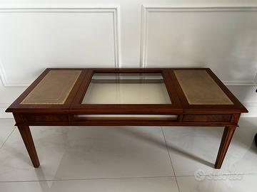 Tavolino in legno pregiato