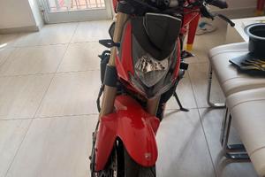 Stretfighter 848 rossa