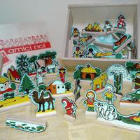 Scatola formine di LEGNO AMICI DI TUTTO IL MONDO o