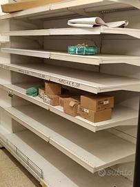ATTREZZATURA alimentare e macelleria per 150 mq.