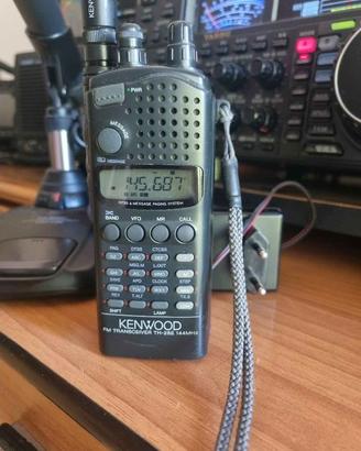 Kenwood TH 28E