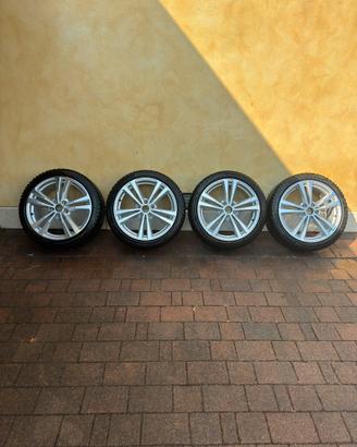 Cerchi Audi A3 originali 18 + pirelli sottozero 3