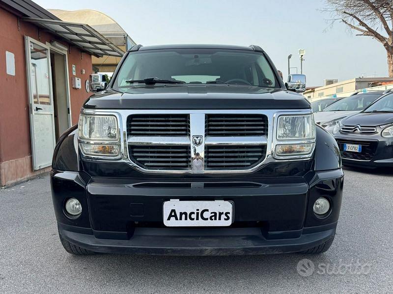 Dodge Nitro 2.8 CRD 177ch - Automatique - 4x4 - Régulateur - Jantes 17"