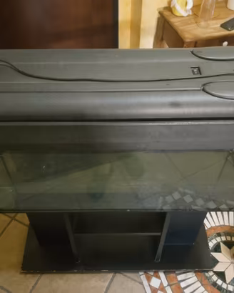 acquario con mobile