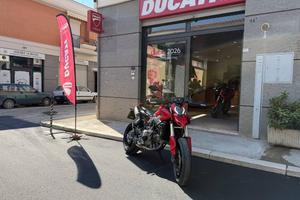 DUCATI Hypermotard V2 890