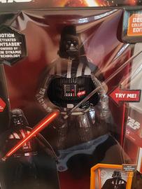 modello da collezione  robotizzato di Darth vader