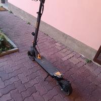 monopattino elettrico 
