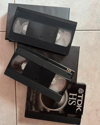 Set 3 VHS 7 film X di cui 4 di Salieri rec da sat