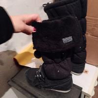 Scarpe  da neve marca Tiger  