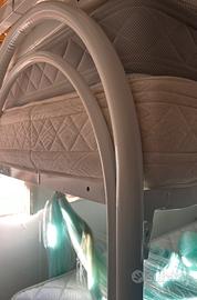 Letto a castello e 2 materassi