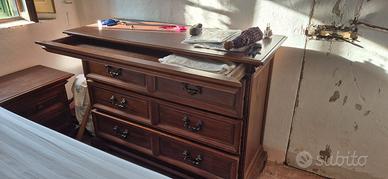 Cassettone comodini testata letto