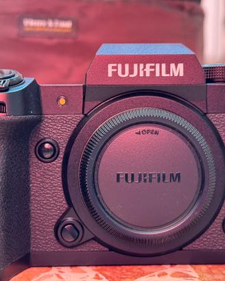 Mirrorless Fujifilm XH-2 con solo 2500 scatti
