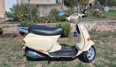 Vespa 50 et2 1997