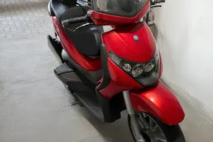 Scooter Beverly Cc250 