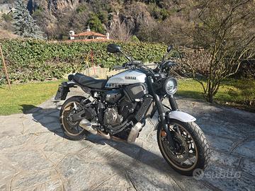  Yhamaha XSR 700 Scrambler