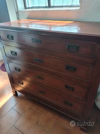 cassettiera arte povera