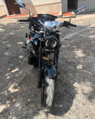 Moto Guzzi Griso 1100