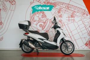 PIAGGIO Beverly 300 i.e.