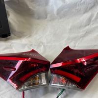 Fanale Faro Stop posteriore LED destro Toyota Auri