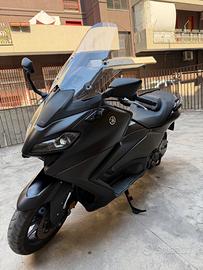 Yamaha T- Max 560 04/2023