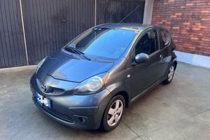 TOYOTA Aygo 1.0 12V VVT-i 3 porte Sol unico prop
